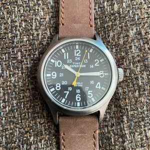 Timex Men's TWC004500 Expedition Scout 40mm Black/Brown Leather Strap Watch